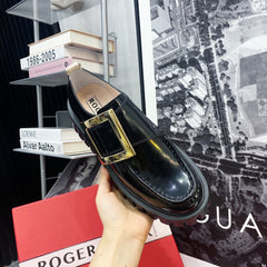 VIV' RANGERS LOAFERS IN BLACK SHINY CALFSKIN WITH GOLD BUCKLE ON THE SIDE OF THE TONGUE