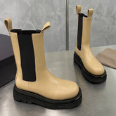 LUG CHELSEA BOOT IN CAMEL BEIGE CALFSKIN