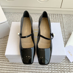 PEARL JOLIE MARY JANE PUMPS IN BLACK CALFSKIN