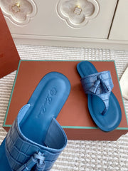 FLIP FLOPS IN BLUE LAMBSKIN SNAKE EMBOSSING