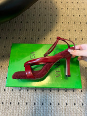 BOTTEGA VENETA 26S SQUARE-TOE HIGH-HEEL SANDALS 90 MM IN RED LAMBSKIN AND WOOL