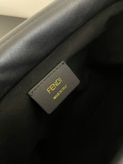 FF MAMMA BAGUETTE 16 IN BLACK CALFSKIN