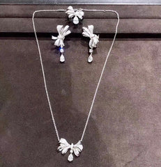 TILDA BOW CLASSIC SILVER DIAMOND DROP NECKLACE