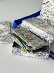 DIOR 25S 30 MONTAIGNE DAHLIA WALLET 11 IN GRAY DIOR OBLIQUE JACQUARD