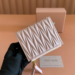MIUMIU 26S SMALL MATELASSE CARD HOLDER 11 IN LIGHT PINK CALFSKIN GOLD HARDWARE