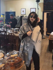 CHANEL 25S SCARF 194 CM IN CASHMERE 942900