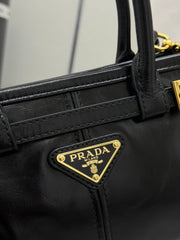 PRADA 25S BONNIE MINI HANDBAG 23 IN BLACK CALFSKIN GOLD HARDWARE