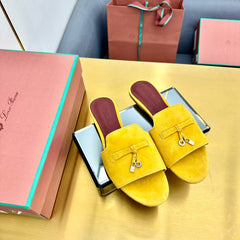 LP SANDALS 25S IN DARK YELLOW SUEDE WITH SILVER HARDWARE