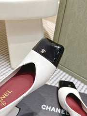 CHANEL 25S SQUARE-TOE HIGH HEELS 90MM IN WHITE AND BLACK CALFSKIN