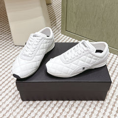 CHANEL 25S SNEAKERS IN WHITE CALFSKIN AND SUEDE