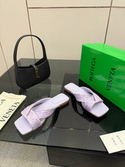 BOTTEGA VENETA 26S SANDALS IN LIGHT PURPLE CALFSKIN AND RAFFIA