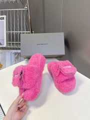 BALENCIAGA 25S SLIPPERS IN PINK FAUX SHEARLING