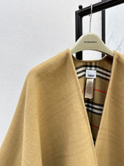 BURBERRY 25S KNITTED SHAWL 067