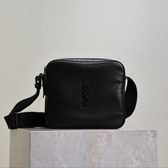 YSL 25S NIKI CAMERA BAG 19 IN BLACK CALFSKIN