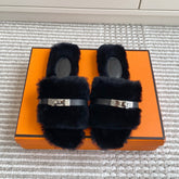 HM 25S GIULIA SANDAL IN BLACK SHEARLING WITH SILVER HARDWARE