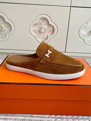 HM 25S MULES IN BROWN SUEDE WITH SILVER HARDWARE