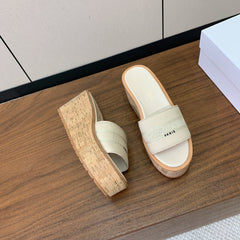 DIOR 25S DWAY WEDGE SLIDE 90 MM IN CREAM WHITE CALFSKIN