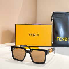 OVERSIZED FF DIAMONDS SQUARE FRAME SUNGLASSES FE40181 IN ACETATE