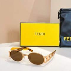 FIRST CRYSTAL OVAL FRAME SUNGLASSES 7067 IN METAL