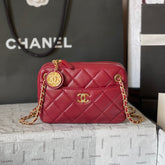 CAMERA BAG 18 IN RED QUILTED LAMBSKIN DOUBLE C GOLD COIN