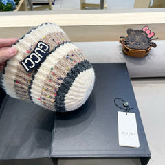 STRIPED KNITTED BUCKET HAT COLORFUL 428101