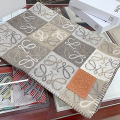 LOEWE 25S SCARF 170 IN CASHMERE WOOL 740405