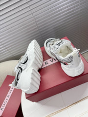 VIV' ON THE RUN SNEAKERS IN SILVER PATENT CALFSKIN AND WHITE FABRIC