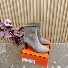 HM 25S ANKLE BOOTS 70 MM IN DUSTY BEIGE SUEDE