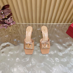 VALENTINO 25S HIGH-HEEL MULES 60 MM IN WARM BEIGE PATENT CALFSKIN WITH CRYSTAL-EMBELLISHED STRAP