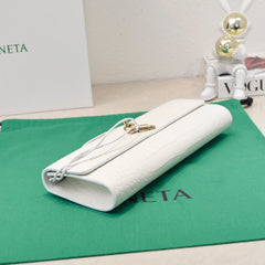 BV Long Clutch Andiamo 31 White Crocodile Calfskin Ghw