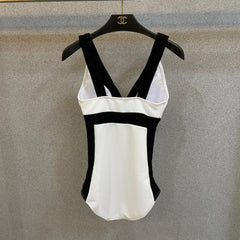 CC BIKINI SWIMSUIT SET IN BLACK AND WHITE 573553