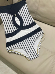 CC BIKINI SWIMSUIT SET IN WHITE WITH BLACK VERTICAL STRIPES 633258