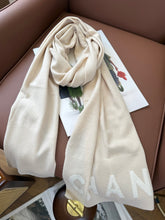 CHANEL 25S SCARF 170 CM IN CASHMERE 943079