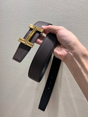 HM TRAVERSE BELT BUCKLE & REVERSIBLE CHOCOLATE BROWN AND BLACK LEATHER STRAP 38 MM GOLD HARDWARE
