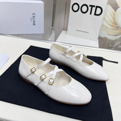 BALLET FLAT WITH CROSSOVER STRAP IN WHITE LAMBSKIN