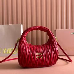 WANDER MATELASSÉ HANDBAG 23 IN CERISE RED LAMBSKIN