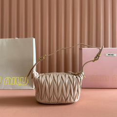 MIUMIU 26S POUCH BAG 15 IN LIGHT PINK CALFSKIN GOLD HARDWARE