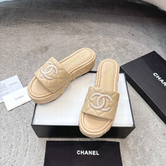 WEDGE HEELS IN BEIGE CALFSKIN QUILTED