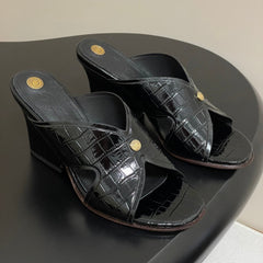 HIGH HEELS 80 MM IN BLACK CALFSKIN SNAKE EMBOSSING