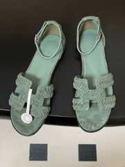 HM 25S SANTORINI SANDAL IN MUTED MINT GREEN SUEDE AND LAMBSKIN