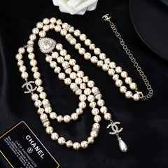 CHANEL 25S CHAIN BELT IN WHITE PEARL 614476