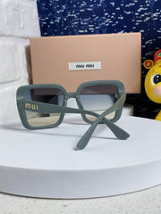 RUNWAY SQUARE SUNGLASSES 563197 IN TAN BLUE ACETATE