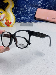 RUNWAY SUNGLASSES 567509 IN BLACK ACETATE BLACK LOGO