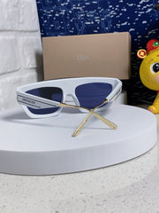 MONTAIGNE SUNGLASS CLUB M7U IN WHITE ACETATE