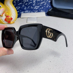 SQUARE FRAME SUNGLASSES 573303 IN ACETATE EMBOSSED LOGO