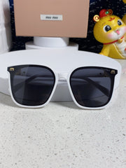 GLIMPSE SQUARE SUNGLASSES 554615 IN WHITE ACETATE