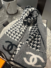 CHANEL 25S SCARF 190 CM IN CASHMERE 943827