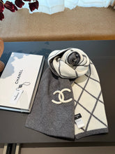 CHANEL 25S SCARF 180 CM IN WOOL CASHMERE 943029