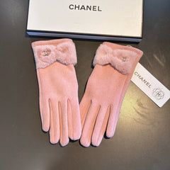 GLOVES IN ROSE PINK WOOL WITH RABBIT FUR 456298