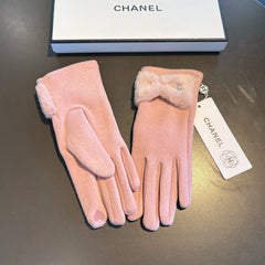 GLOVES IN ROSE PINK WOOL WITH RABBIT FUR 456298